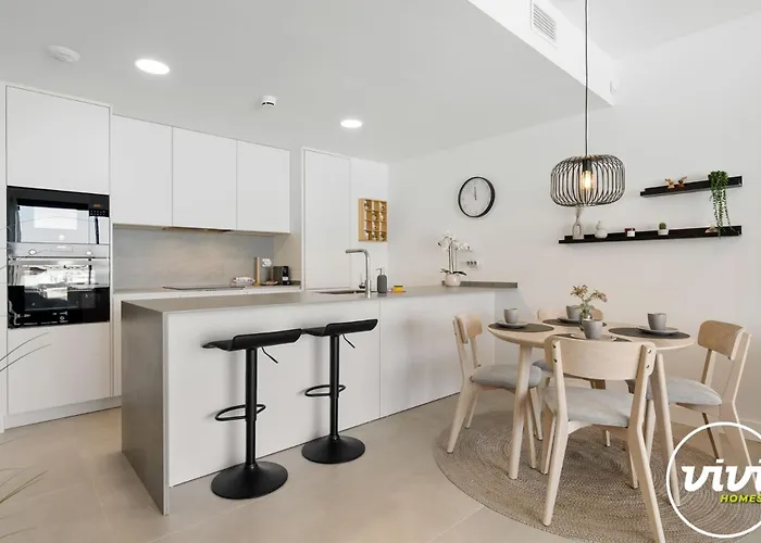 Mimosa Apartment *
